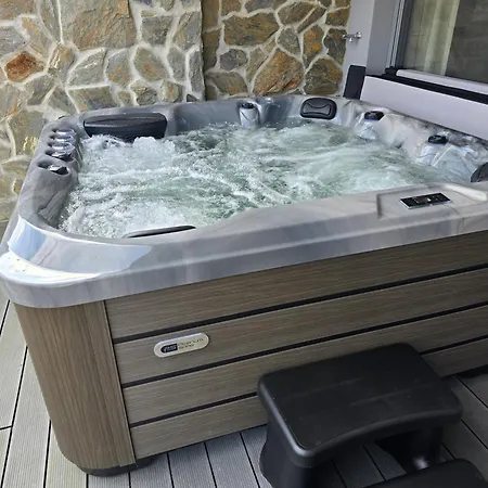 Luksusowy Cudny Widok Z Prywatnym Jacuzzi I Sauna * 스클라르스카포렘바