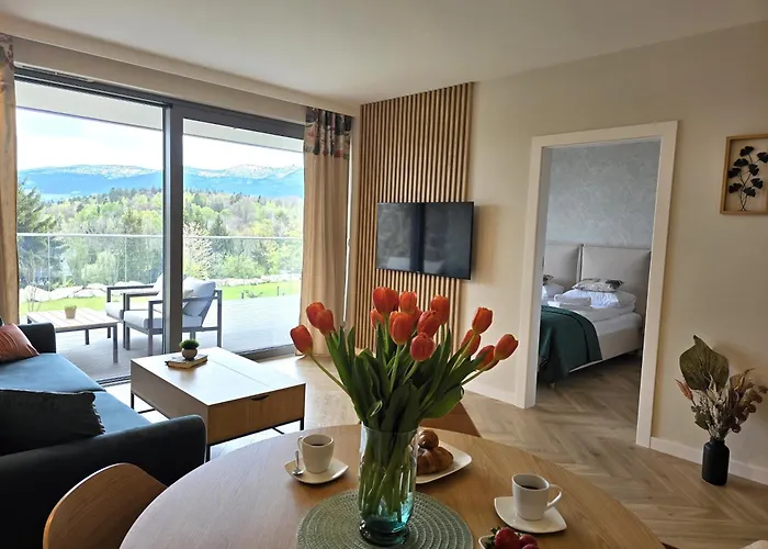 Luksusowy Cudny Widok Z Prywatnym Jacuzzi I Sauna 아파트 스클라르스카포렘바