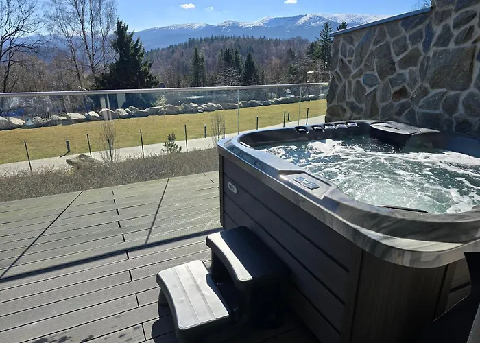 Luksusowy Cudny Widok Z Prywatnym Jacuzzi I Sauna 스클라르스카포렘바