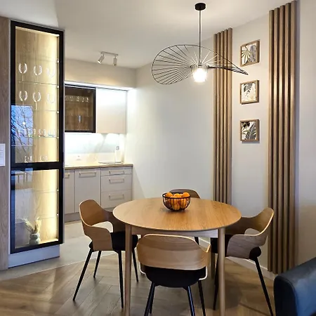 Luksusowy Cudny Widok Z Sauna - Kras 公寓